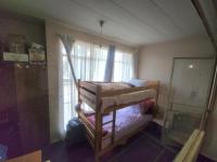 Bed Room 2 of property in Germiston South