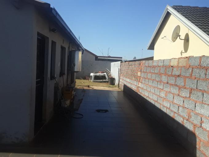 2 Bedroom House for Sale and to Rent For Sale in Vosloorus - MR515858