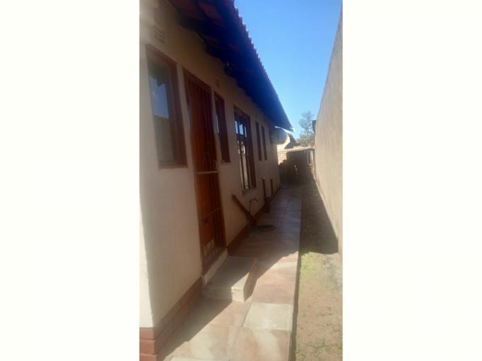 3 Bedroom House to Rent in Mabopane Property to rent MR5