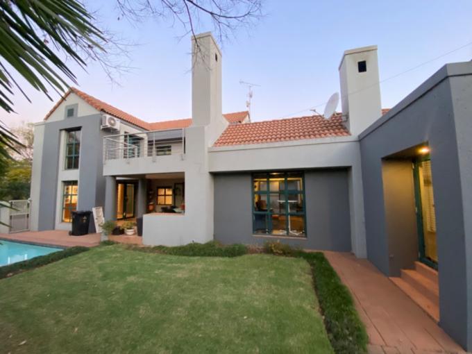 4 Bedroom House to Rent in Silver Lakes Golf Estate - Property to rent - MR515890