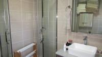 Bathroom 1 - 9 square meters of property in Carlswald