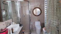 Main Bathroom - 8 square meters of property in Carlswald