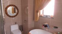 Main Bathroom - 8 square meters of property in Carlswald