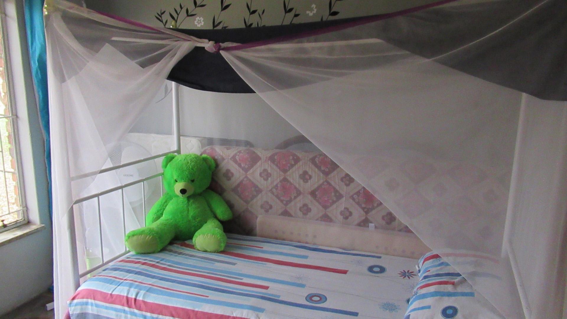 Bed Room 3 - 15 square meters of property in Valley Settlement