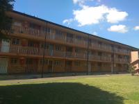 3 Bedroom 1 Bathroom Flat/Apartment for Sale for sale in Crown Gardens