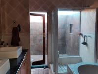  of property in Eldoraigne