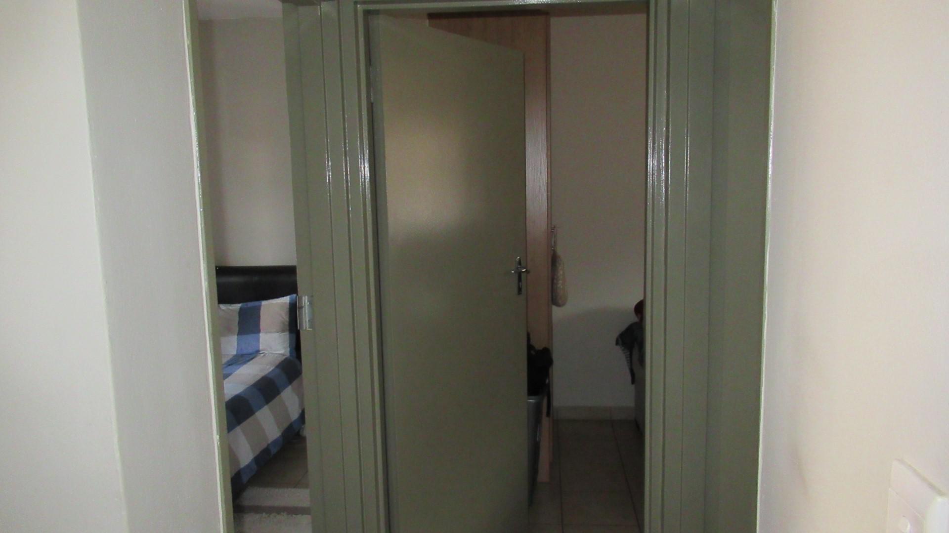 Spaces - 5 square meters of property in Olifantsvlei