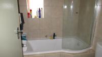 Bathroom 1 - 5 square meters of property in Olifantsvlei