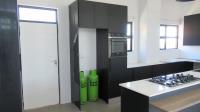 Kitchen - 21 square meters of property in Homes Haven