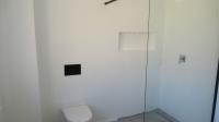 Main Bathroom - 11 square meters of property in Homes Haven