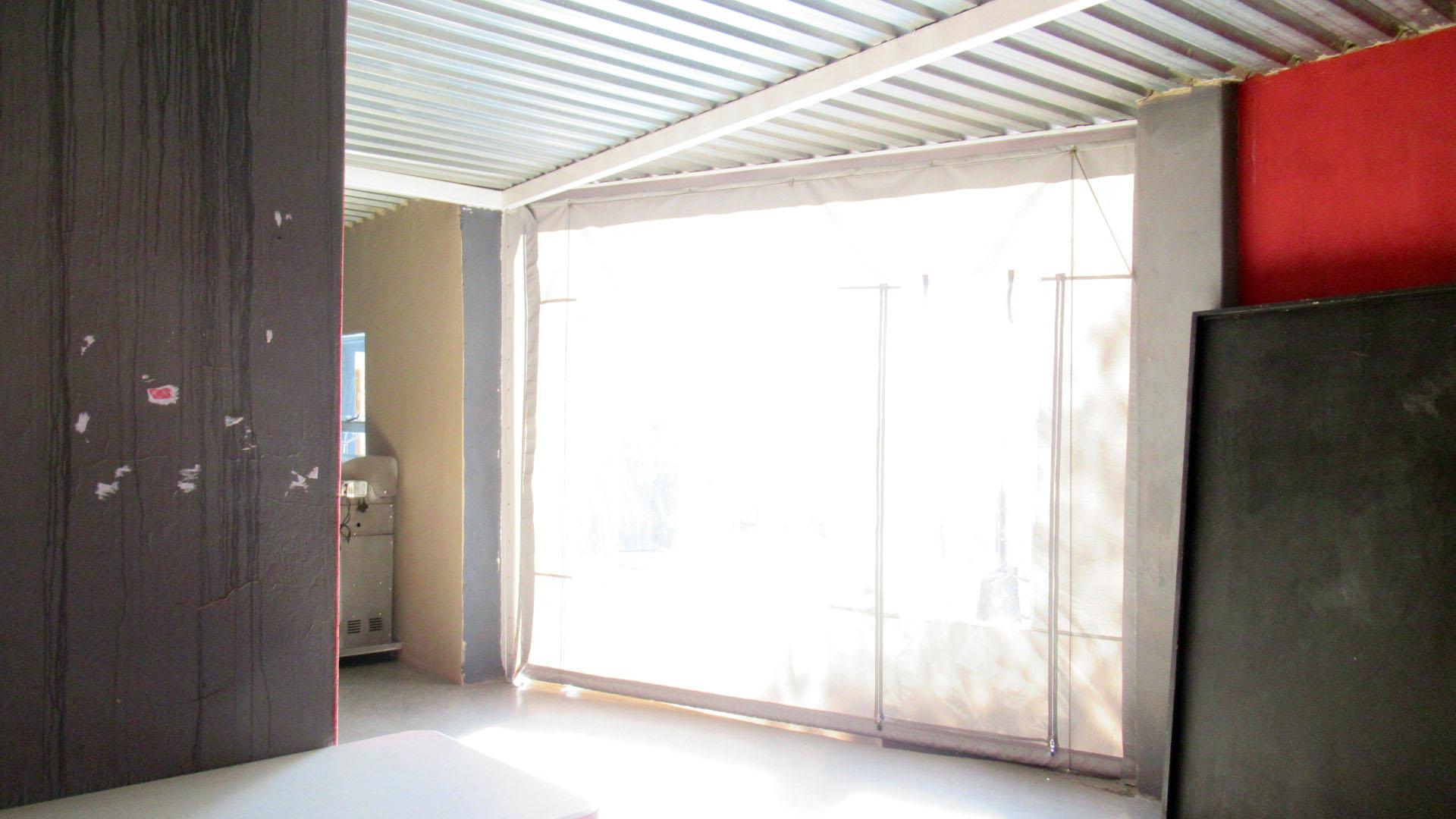 Patio - 48 square meters of property in The Reeds