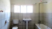 Bathroom 1 - 11 square meters of property in Brits
