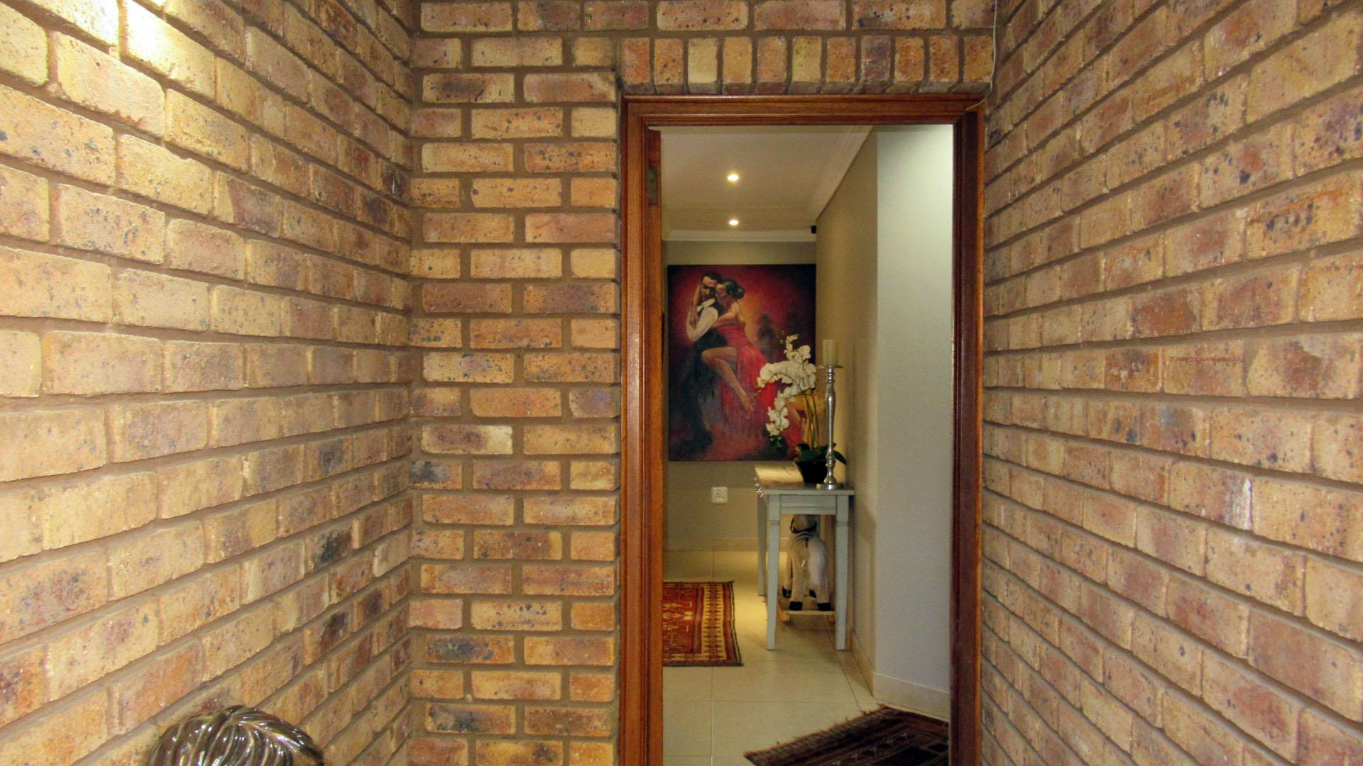 Spaces - 22 square meters of property in Wingate Park