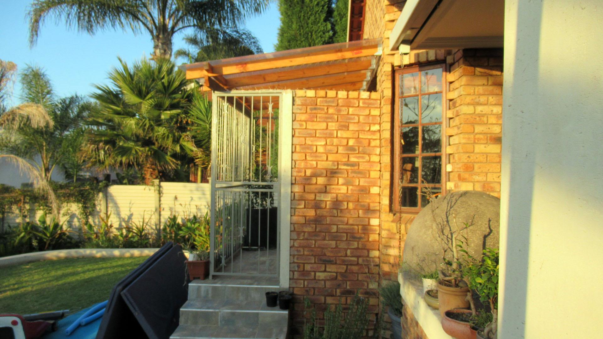 3 Bedroom Duet for Sale For Sale in Wingate Park Home Sell