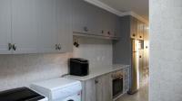 Kitchen - 16 square meters of property in Wingate Park