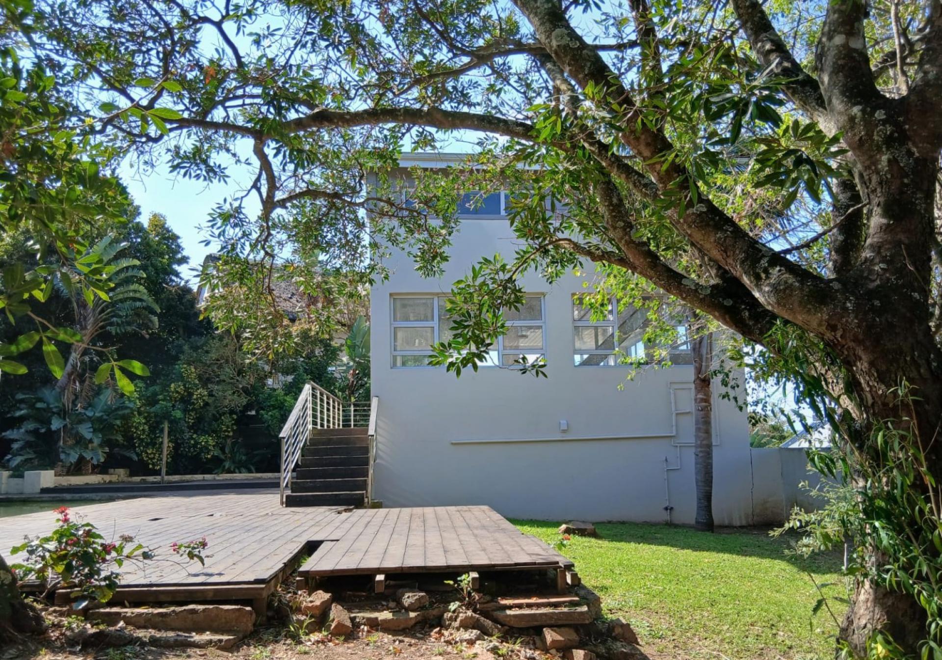 Garden of property in Beacon Bay