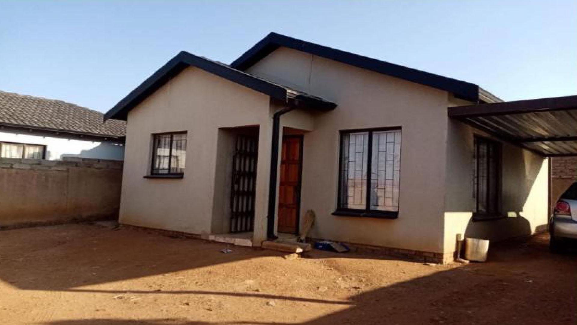 Front View of property in Soshanguve East
