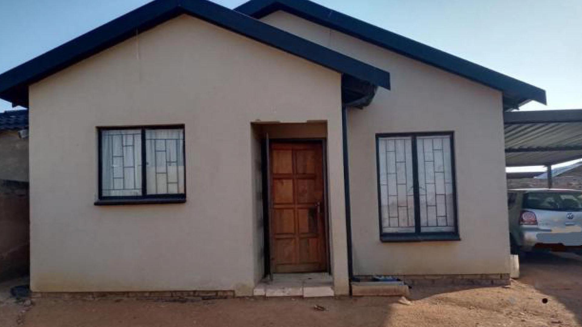 Front View of property in Soshanguve East