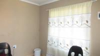 Lounges - 11 square meters of property in Soshanguve East