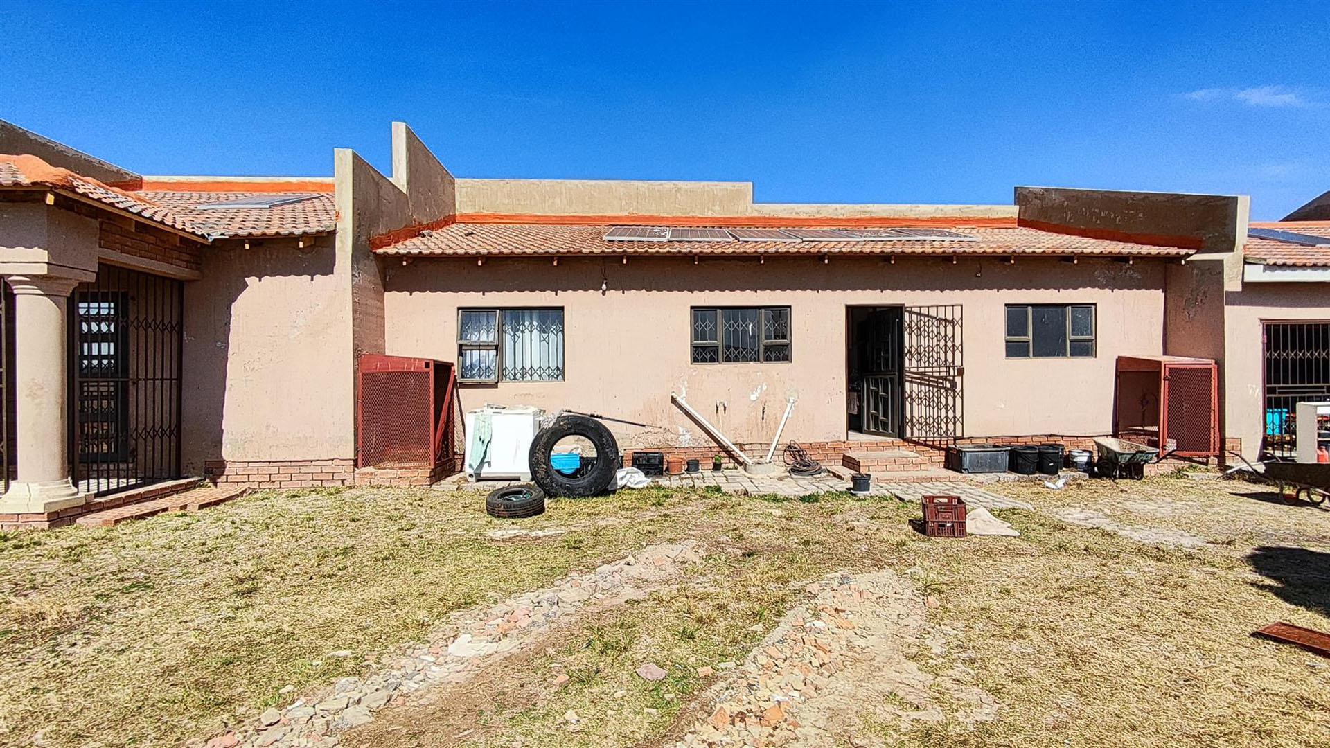 Front View of property in Meyerton