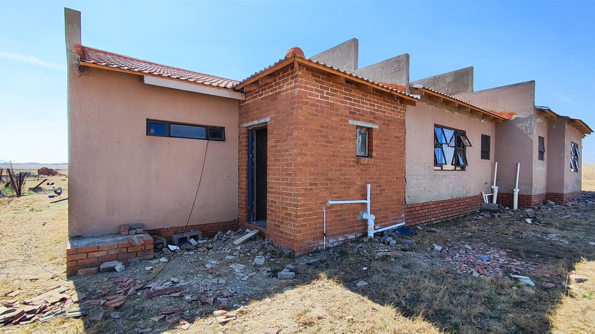Backyard of property in Meyerton