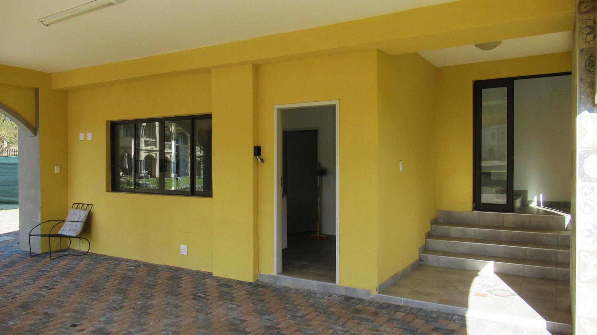 Patio of property in Ifafi