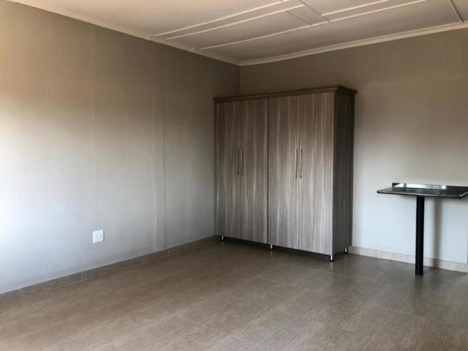 1 Bedroom Apartment to Rent in Newcastle Property to rent