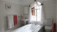 Bathroom 2 - 15 square meters of property in Newlands