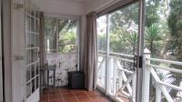 Balcony - 13 square meters of property in Newlands