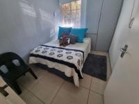 Bed Room 1 - 10 square meters of property in Dalpark