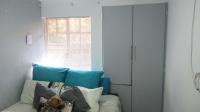 Bed Room 1 - 10 square meters of property in Dalpark