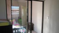 Bed Room 2 - 9 square meters of property in Windmill Park