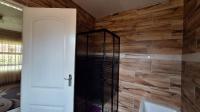 Main Bathroom - 8 square meters of property in Selcourt