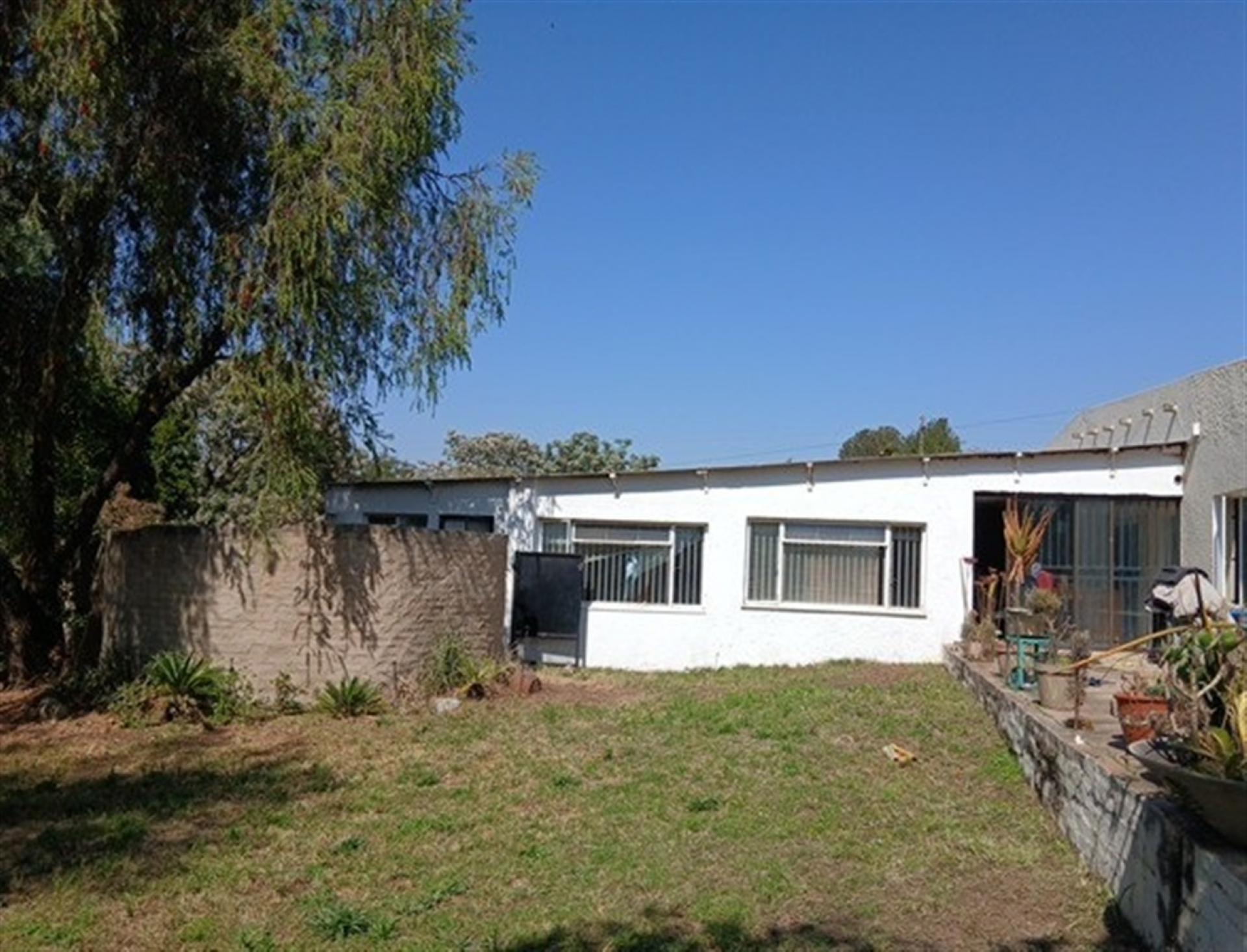 Front View of property in Rietvallei