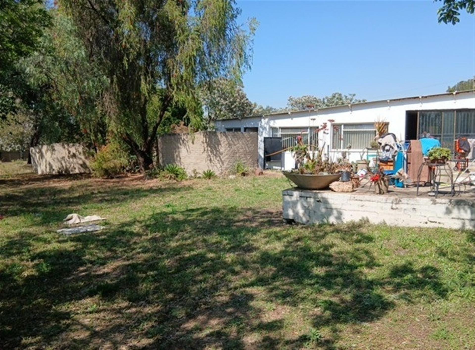 Front View of property in Rietvallei