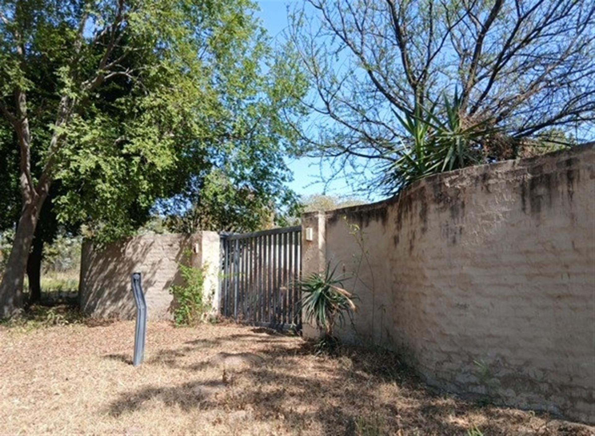 Front View of property in Rietvallei