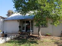 Front View of property in Rietvallei