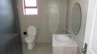 Main Bathroom - 6 square meters of property in Brakpan