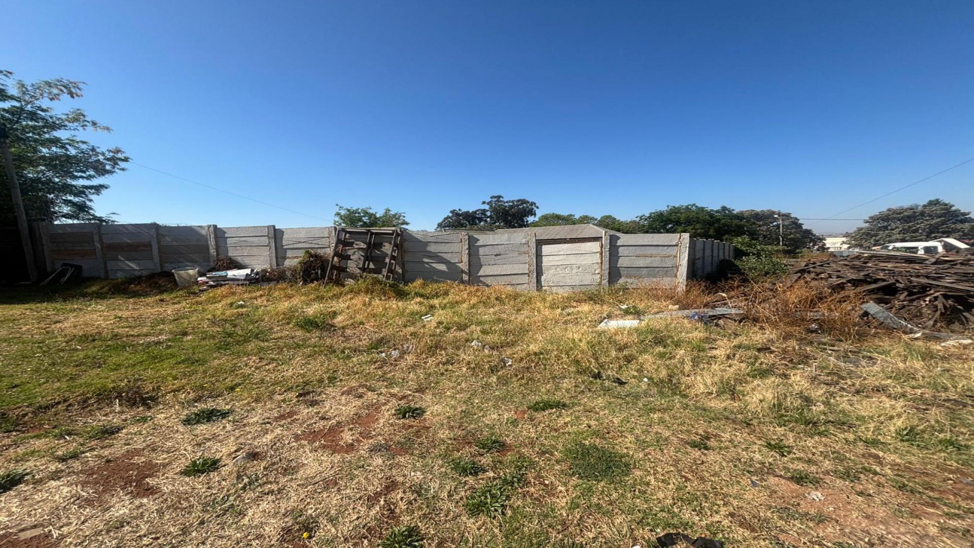 Backyard of property in Florida