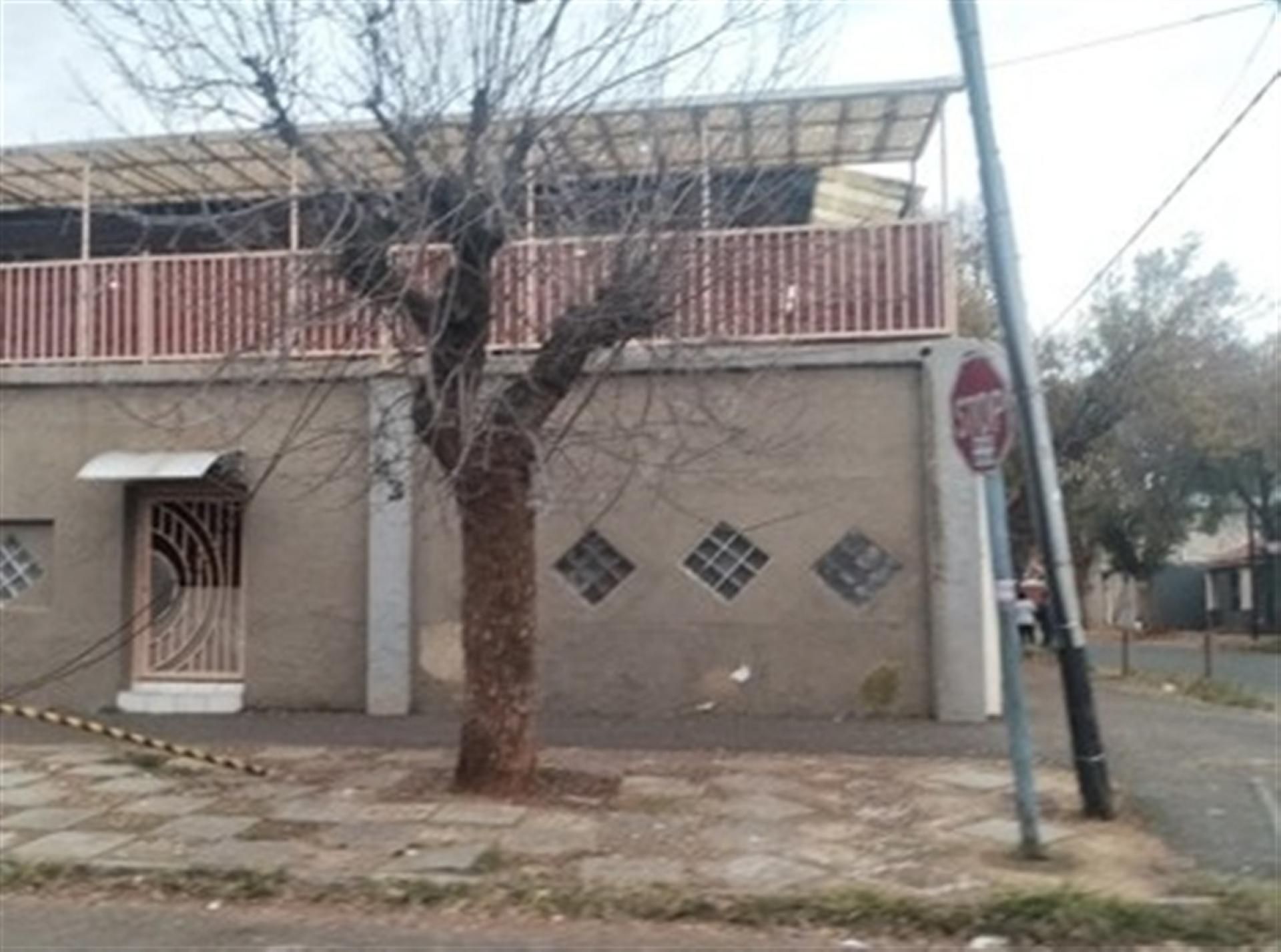 Front View of property in Mayfair