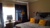 Bed Room 1 - 21 square meters of property in Flamwood