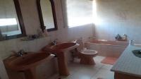 Bathroom 1 - 7 square meters of property in Flamwood