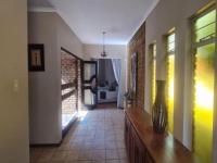 Spaces - 64 square meters of property in Flamwood