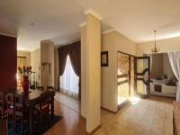 Dining Room - 20 square meters of property in Flamwood