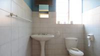 Bathroom 2 - 9 square meters of property in Flamwood
