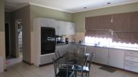 Kitchen - 47 square meters of property in Flamwood