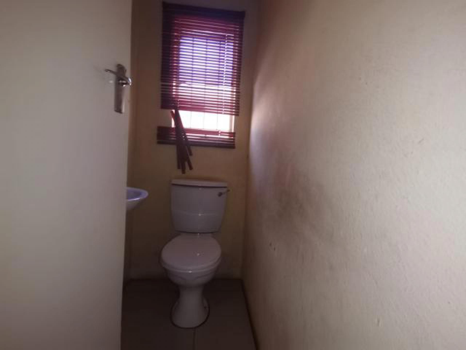 Guest Toilet of property in Lakeside