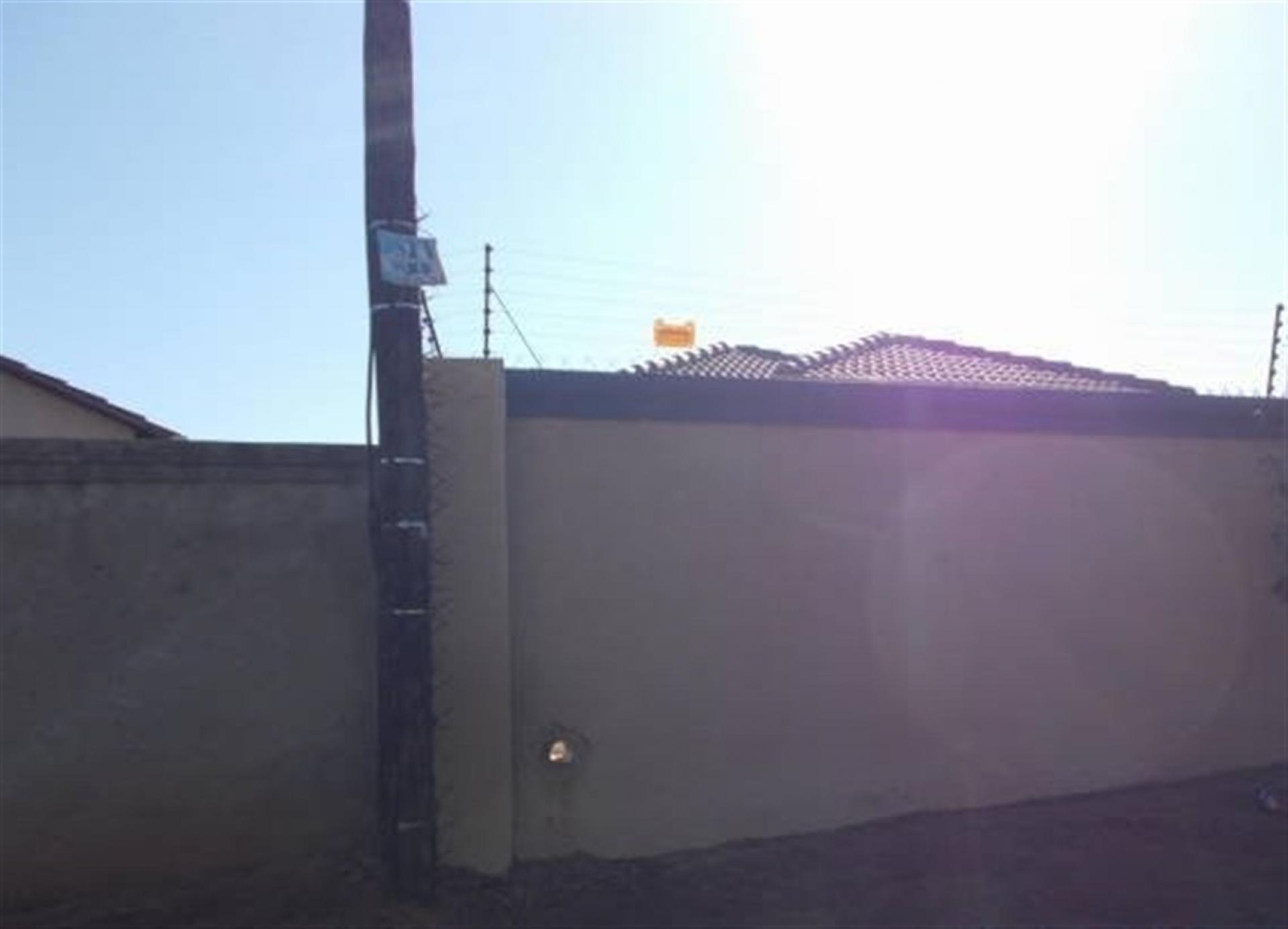 Front View of property in Klarinet