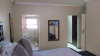 Main Bedroom - 23 square meters of property in Dalpark