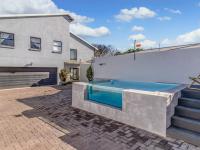  of property in Menlo Park